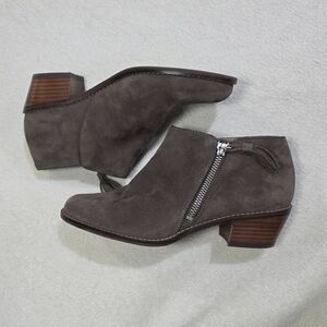 Vionic Joy Serena Weather Resistant Suede Chelsea Boots with Tassled Side Zipper